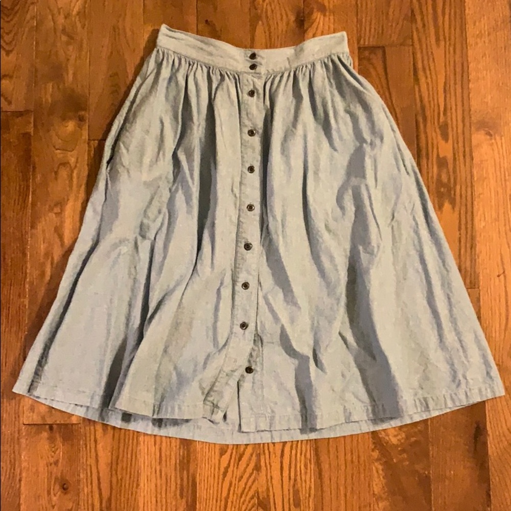 Madewell chambray knee length skirt. Sz small